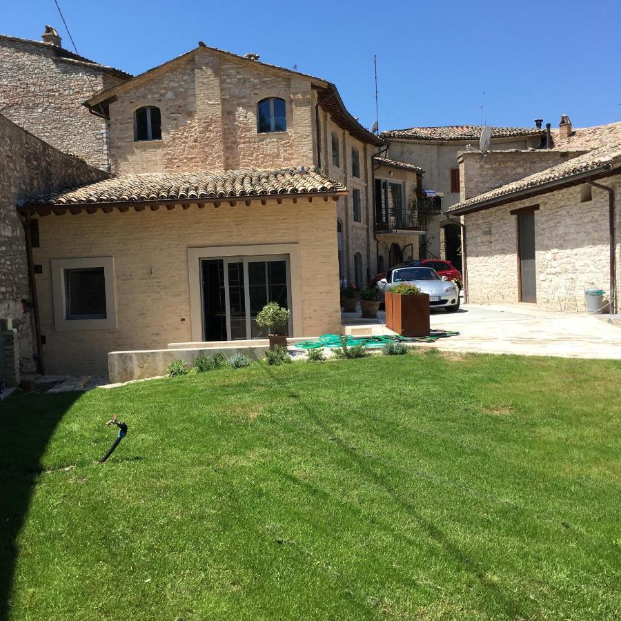 Апартаменты Anfihouse - Assisi Relais Экстерьер фото