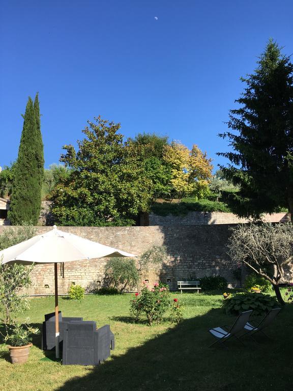 Апартаменты Anfihouse - Assisi Relais Экстерьер фото